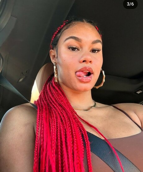 Satou Sabally beautiful star img