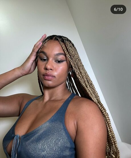 Satou Sabally high quality star pictures