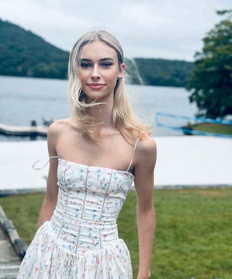 Claire Jameson porn model galleries