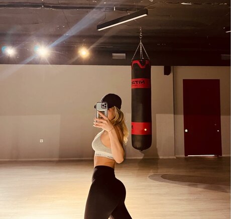 Ebrukzlyr perfect model archive