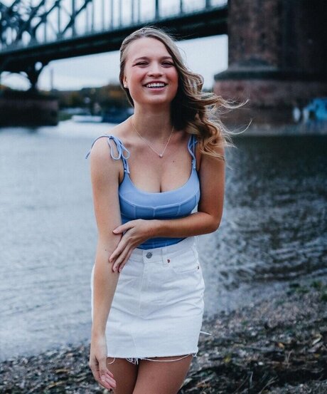 teen anal dildo onlyfans best pic