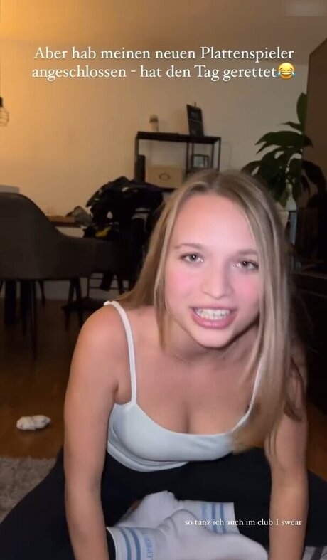 sex scene onlyfans sex image