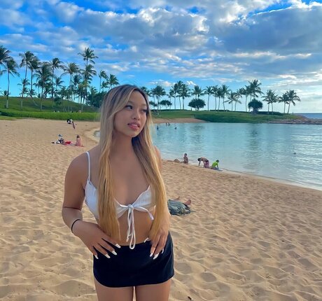 Angelle Dagun high quality model pic