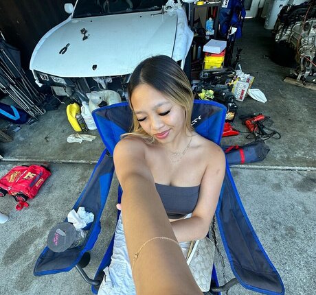 Angelle Dagun free pornstar pics