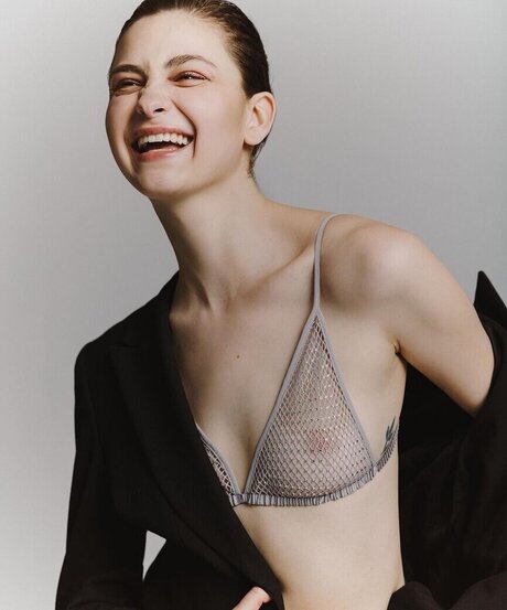 asian blonde onlyfans nudes images