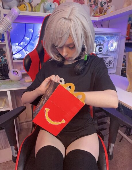 dm onlyfans hot naked pic