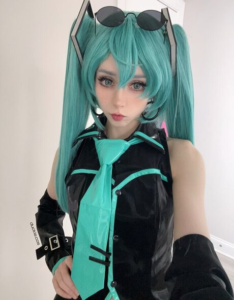 Duckie Cos pornstar beautiful picture