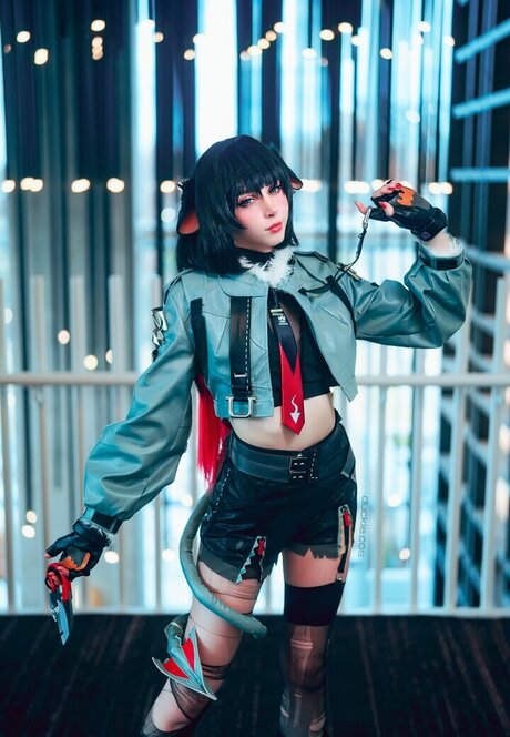 Duckie Cos top star galleries