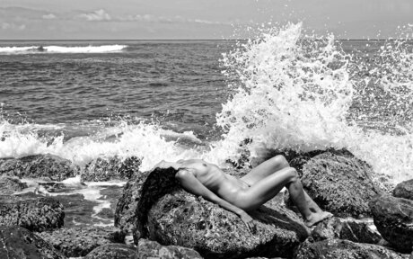 Lela Loren porn star images