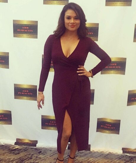 Alisa Reyes high quality star pics