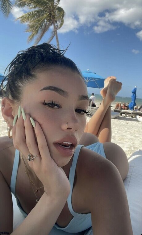 Kaylee Pereira free pornstar galleries