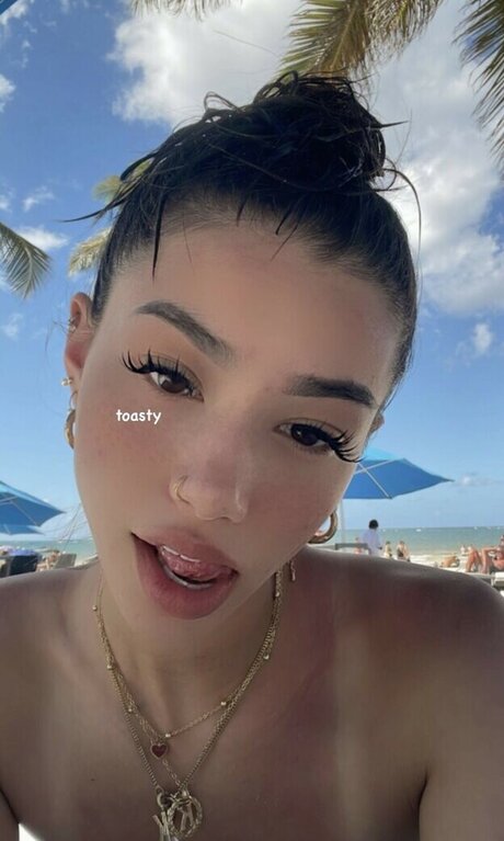 Kaylee Pereira pretty star photos