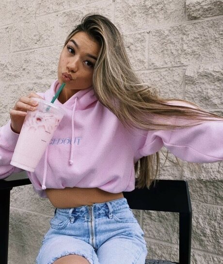 Kaylee Pereira beautiful star pic