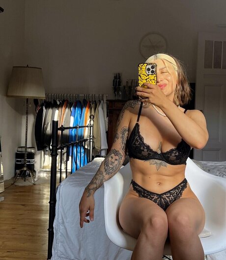 Salome Sylvana exclusive pornstar img