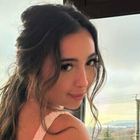 Em psaila naked pornstar galleries