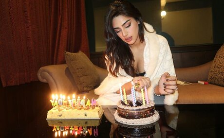 Pakhi Gadh model nice galleries