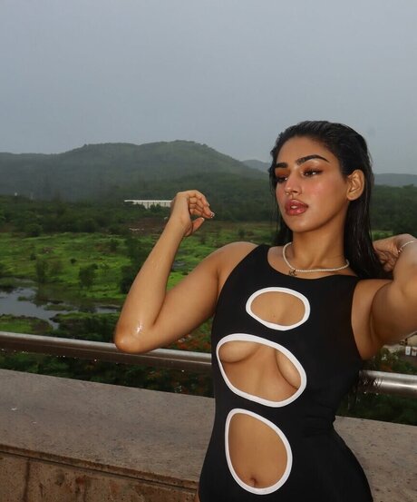 Pakhi Gadh erotic actress archive