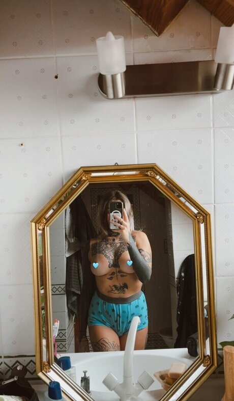 thick latina milf onlyfans beautiful picture