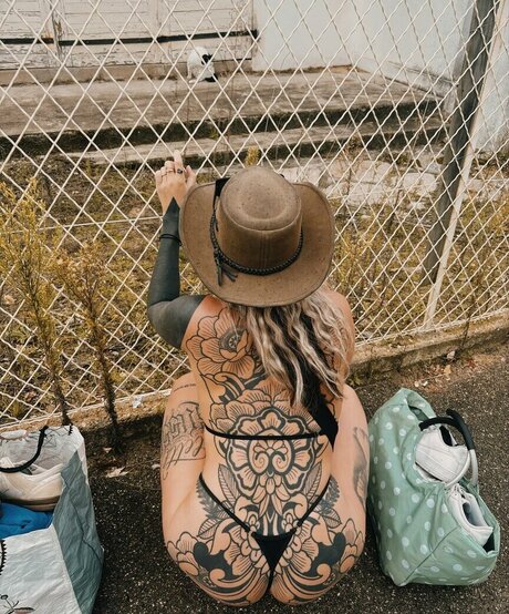 underground onlyfans pornographic pictures