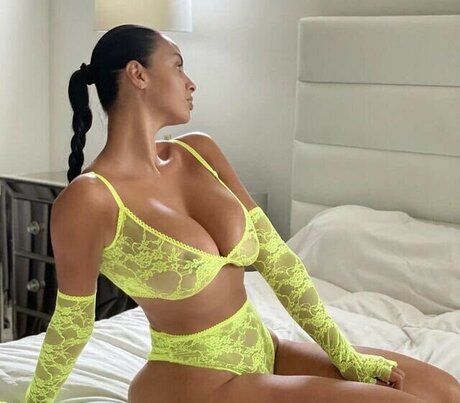 tits onlyfans hot sexy photos