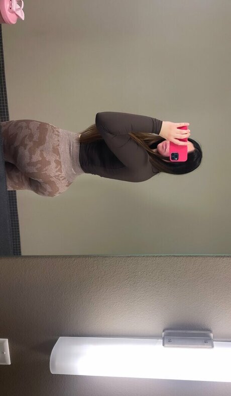 Dafnesalman model porn archive