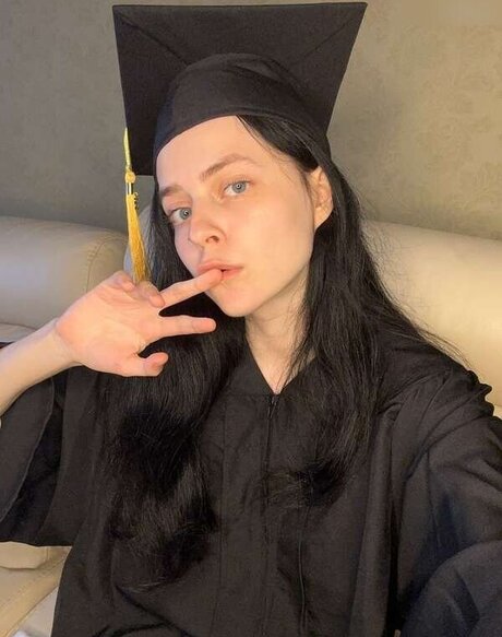 Mermaids Kiss hot star pictures