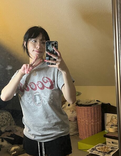 prettyalchemist adult star pictures