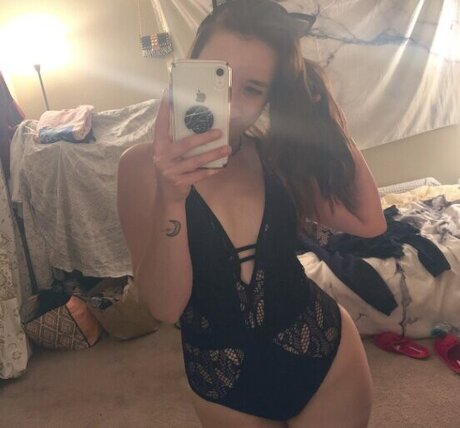 Coffeeslay free model pics