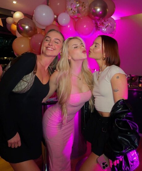 Lucia Leona actress picture