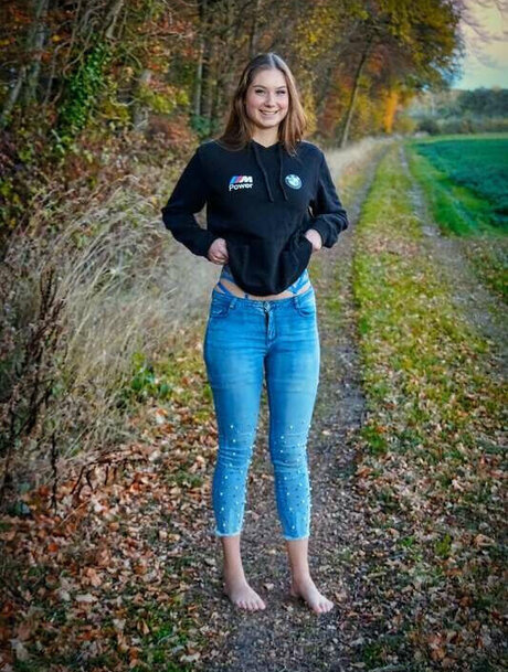 british blonde onlyfans pornographic galleries