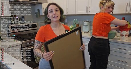 Helloneptune hot model pic