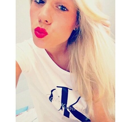 Lea sunshineee ms_ pornstar free photos