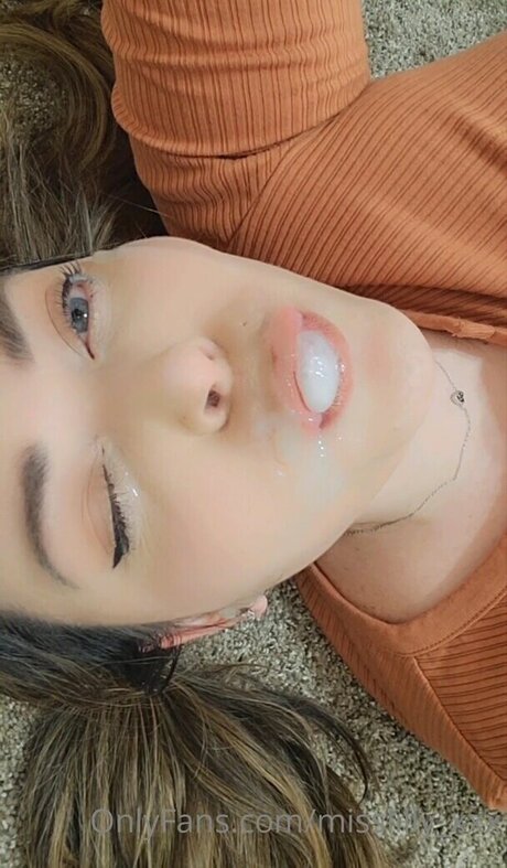 misslilly xxx star pretty photo