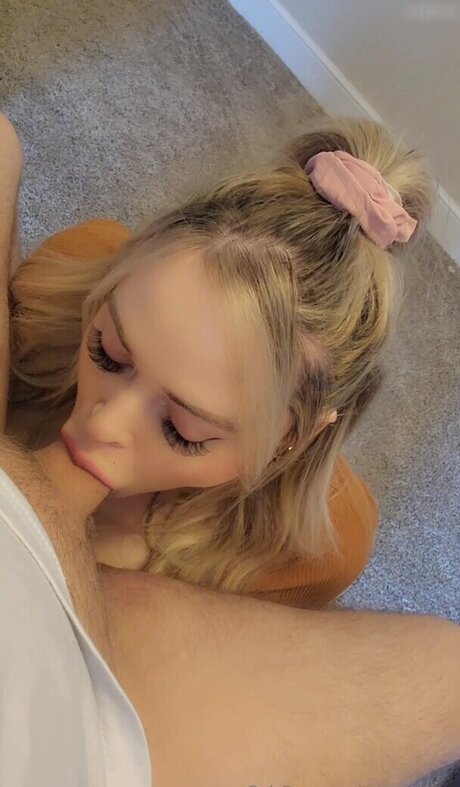 misslilly xxx hot actress photo