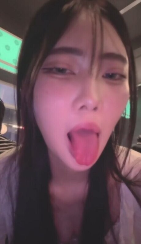 ehxoehlstkfka0 exclusive actress image