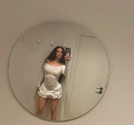 Eleni Foureira sexy model picture