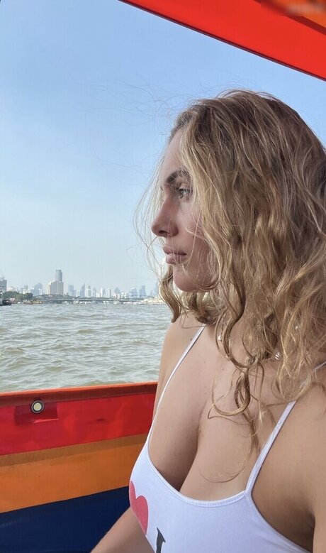 pov milf onlyfans sexy photos