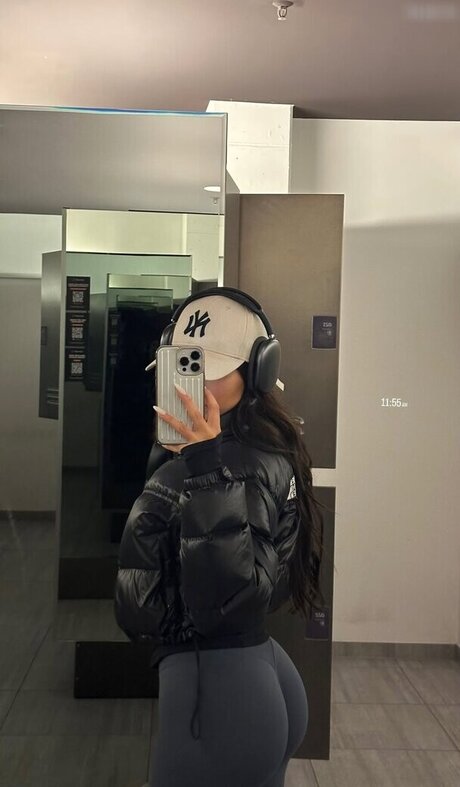 Merve zkan xxx star galleries