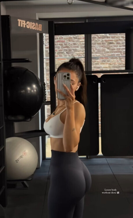 bbw lesbian onlyfans free naked photo