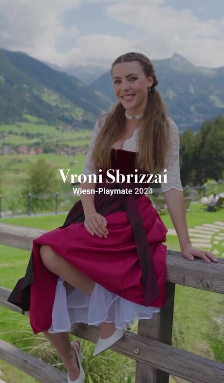 Vroni Sbrizzai star sexy pictures