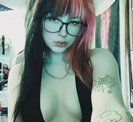 Sinful bb brat art actress images