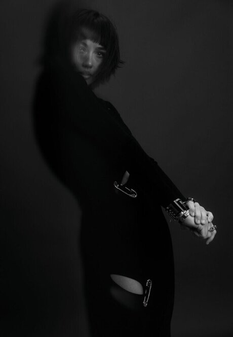 Sydney Chandler nude actress archive