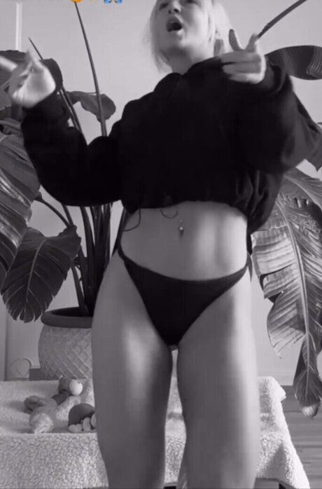 Joana Link best star img