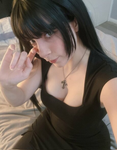 teen solo onlyfans hd pic