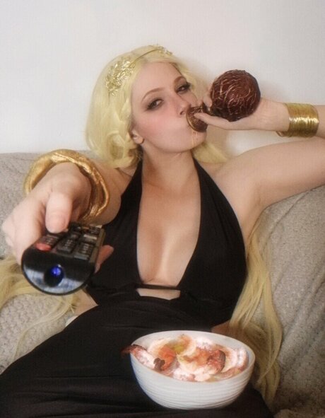 Misschalice nude pornstar image