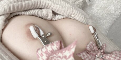 dumbkittteen star art image