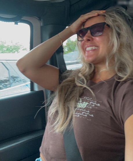 julie tirado model sexy photo