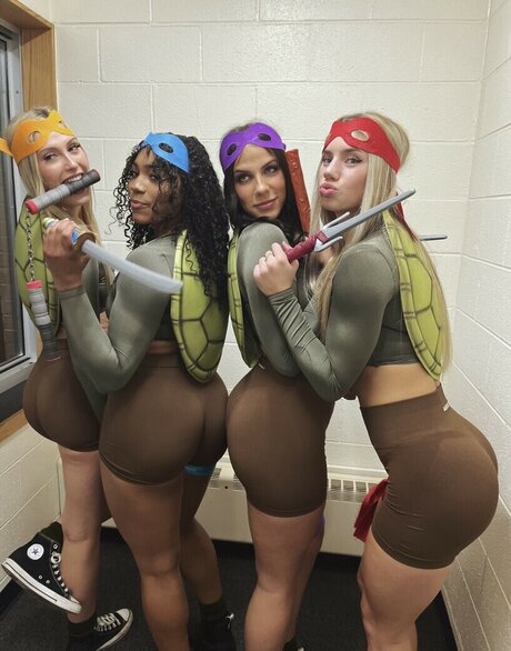 Lauren Creon model porn gallery