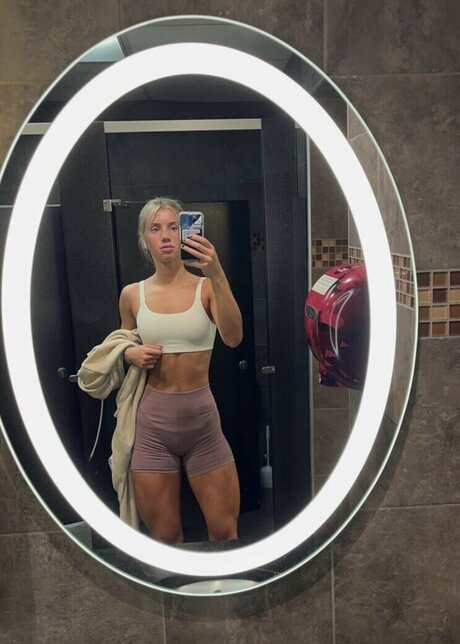 Lauren Creon model sex pics