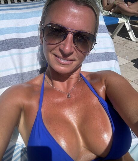 Mariamaria babes pretty model image